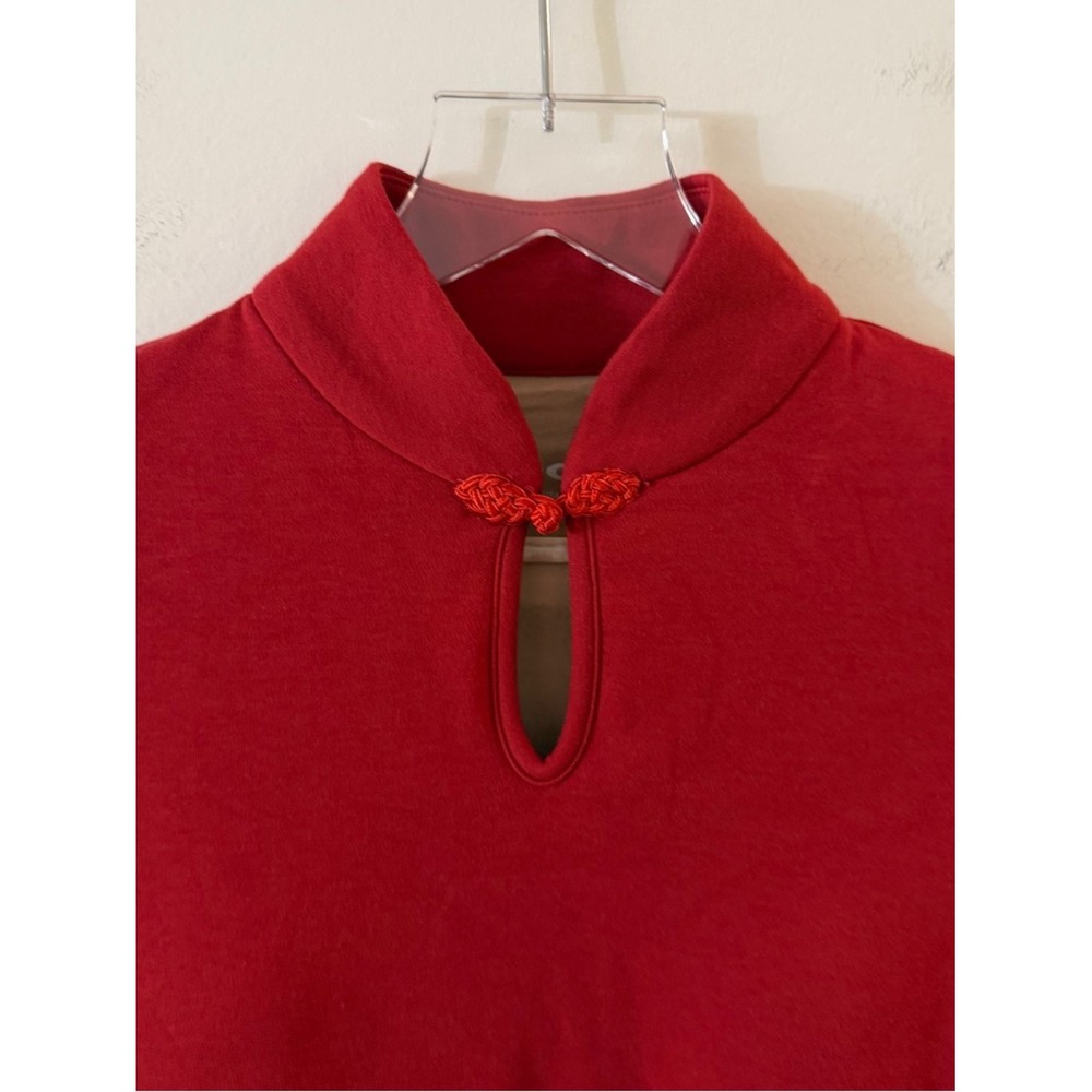 OGL Red Fitted Keyhole Mock Neck Top - Picture 7 of 16